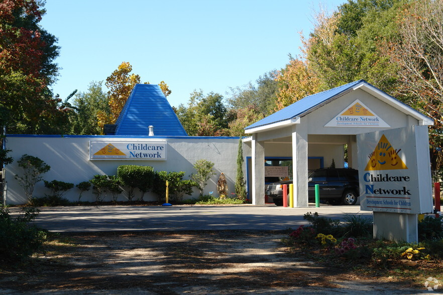 Primary Photo Of 800 Falcon Pl, Fort Walton Beach Daycare Center For Lease