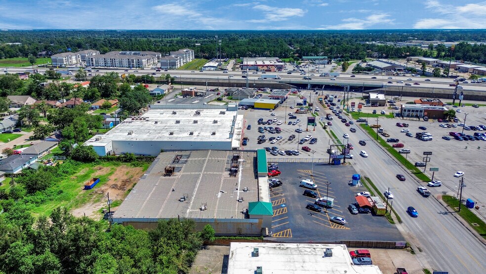 More Photos Of 5231 Aldine Mail Rd, Houston General Retail For Lease