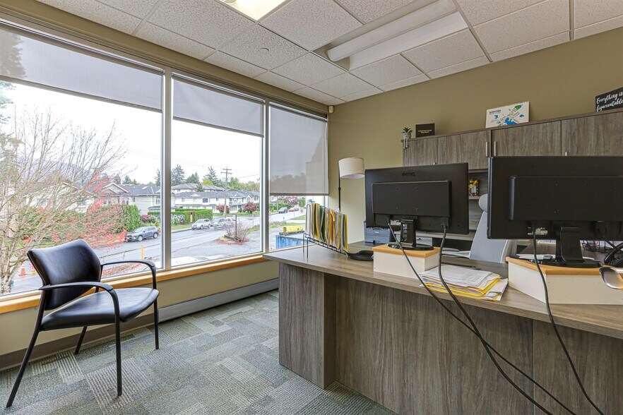 More Photos Of 2572 Davies Ave, Port Coquitlam Warehouse For Sale