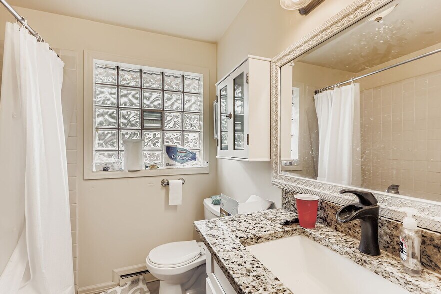 More Photos Of 9600 W Colfax Ave, Lakewood Hotel For Sale