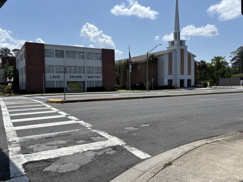 More Photos Of 5010 Blackburn St, Jacksonville Specialty For Sale