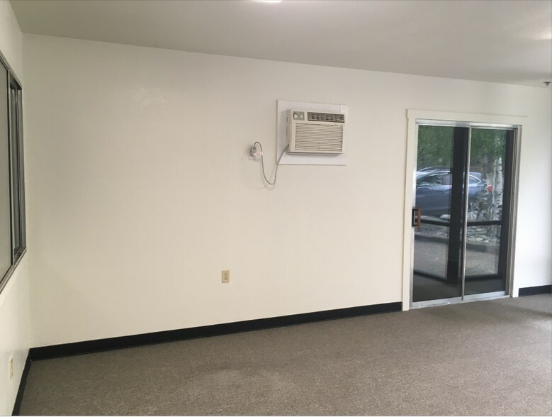 More Photos Of 6100 Enterprise Dr, Diamond Springs Light Distribution For Lease