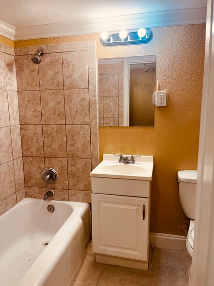 More Photos Of , Jacksonville Multifamily For Sale