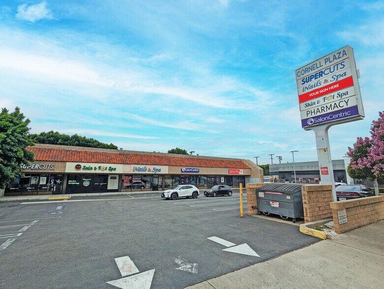 More Photos Of 1121 N San Fernando Blvd, Burbank Unknown For Lease