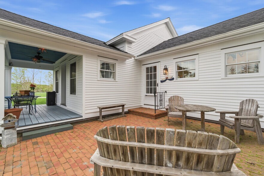 More Photos Of 1161 NY-313, Cambridge Multifamily For Sale