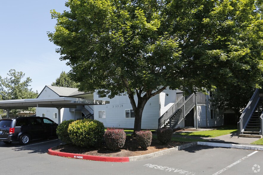More Photos Of 2231 NE Bridgecreek Ave, Vancouver Apartments For Sale