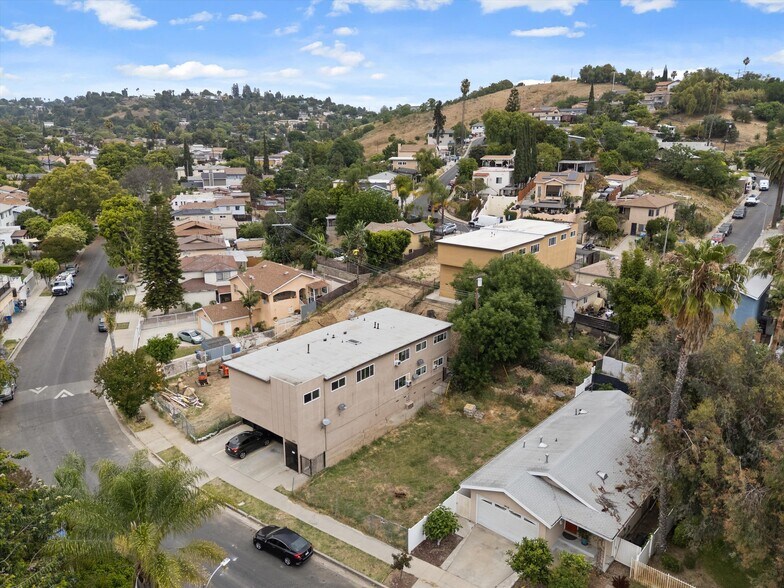 More Photos Of 3925 Barrett Rd, Los Angeles Apartments For Sale