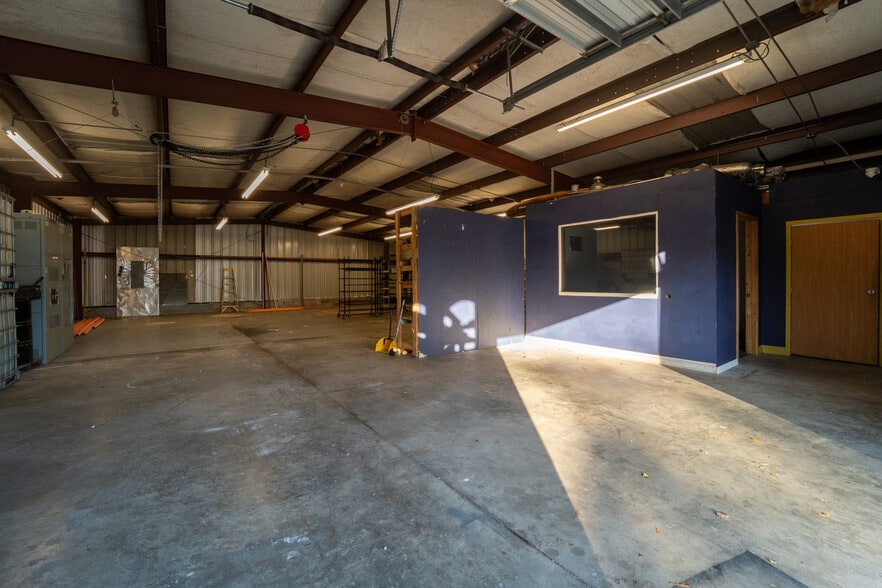 More Photos Of 78 Masters Dr, Saint Augustine Warehouse For Lease