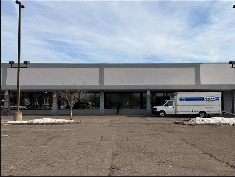 More Photos Of 481 Enfield St, Enfield Storefront For Lease