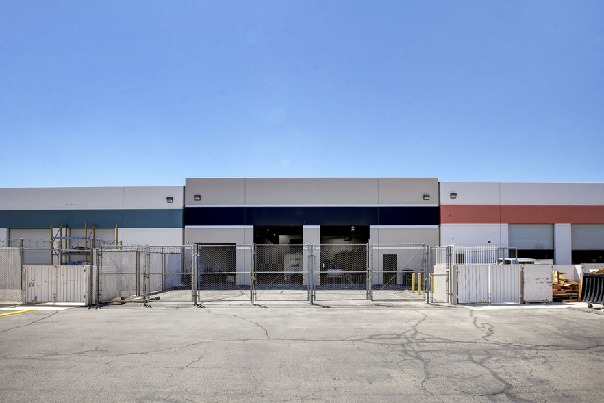 More Photos Of 3852 E Post Rd, Las Vegas Warehouse For Sale