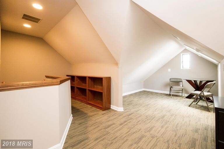 More Photos Of 169 Broadview Ave, Warrenton Loft Creative Space For Lease