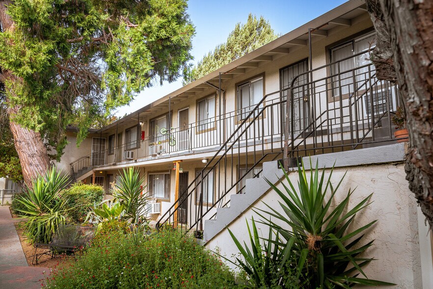 More Photos Of 370 Butcher Rd, Vacaville Apartments For Sale