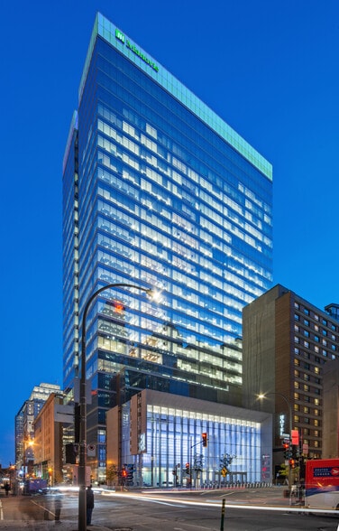 More Photos Of 900 Boul De Maisonneuve O, Montréal Office For Lease