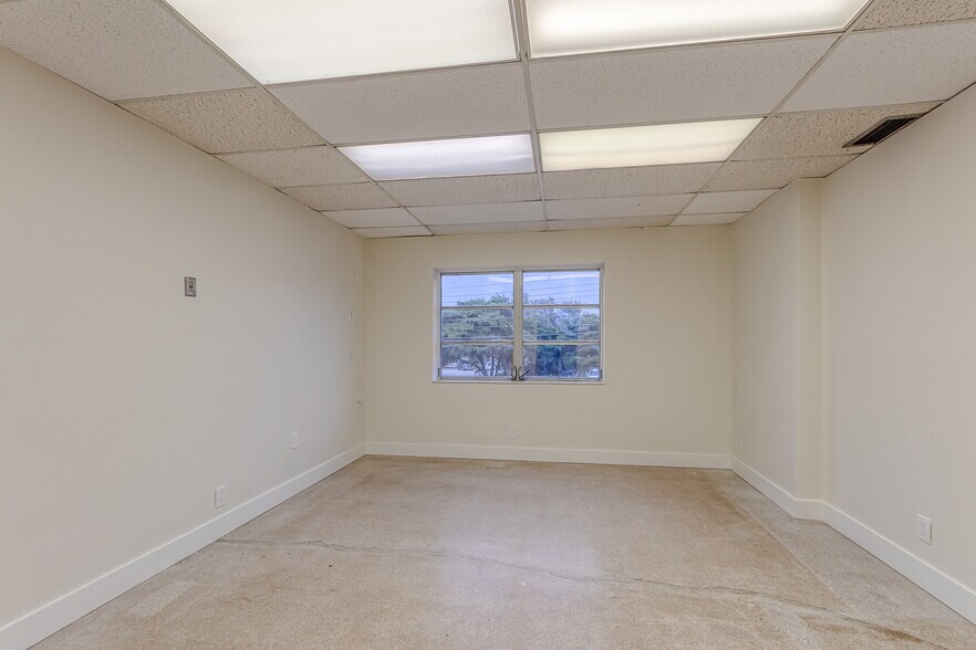 More Photos Of 2769-2777 E Atlantic Blvd, Pompano Beach Storefront Retail Office For Lease