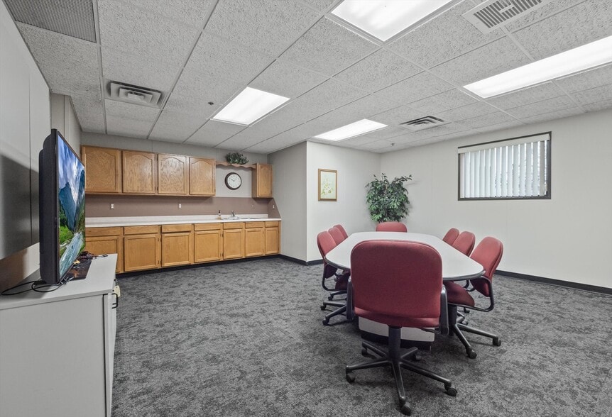 More Photos Of 69150 Skinner Dr, Richmond Warehouse For Sale