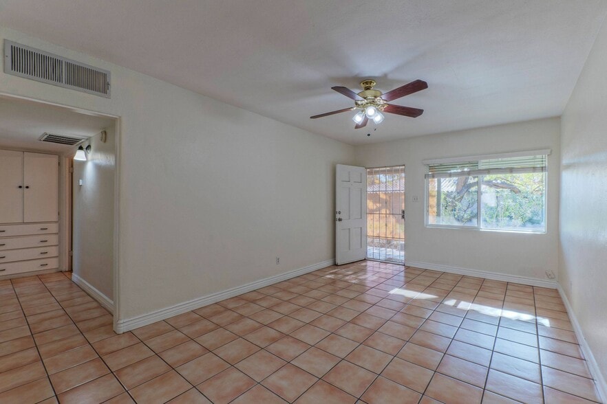 More Photos Of 602-606 E San Juan Ave, Phoenix Apartments For Sale