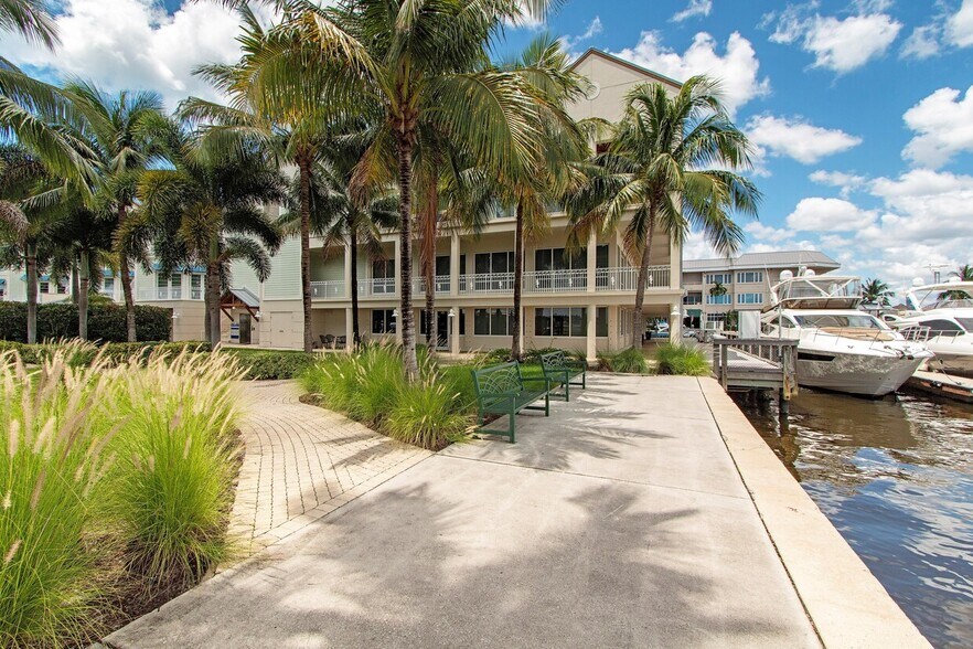 More Photos Of 1001 10th Ave S, Naples Office Residential For Sale