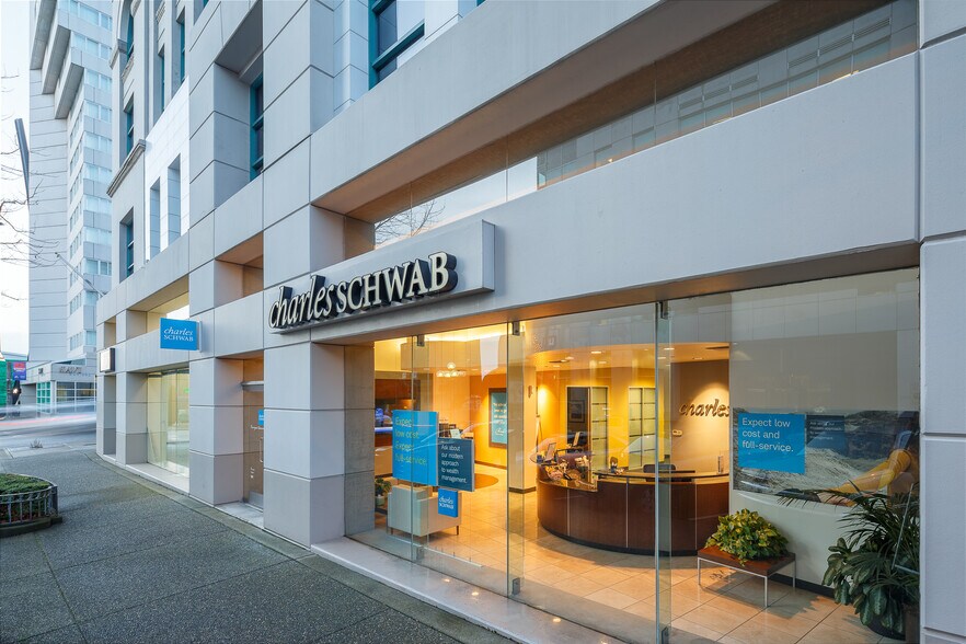 More Photos Of 1140-1160 Broadway, Tacoma Office For Lease