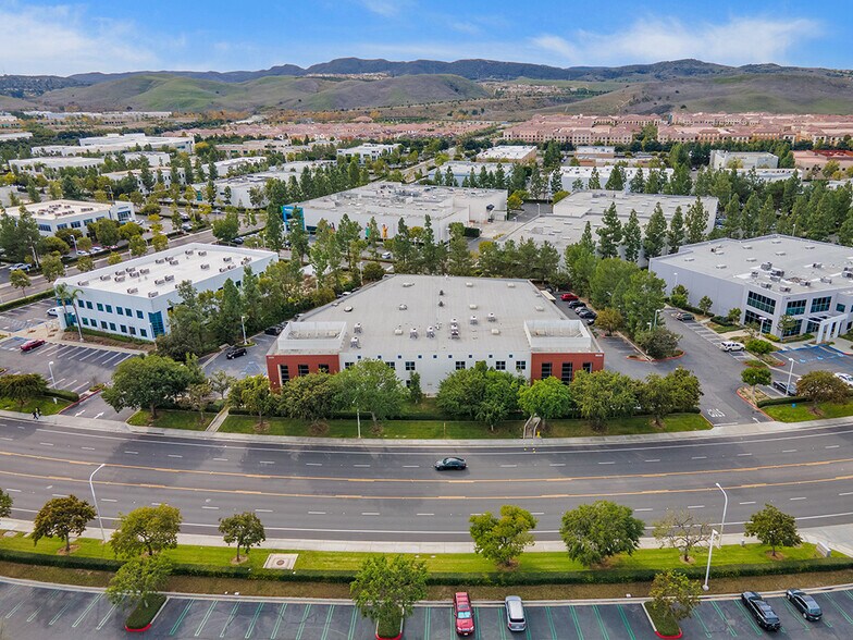 More Photos Of 8900 Research Dr, Irvine Research And Development For Lease