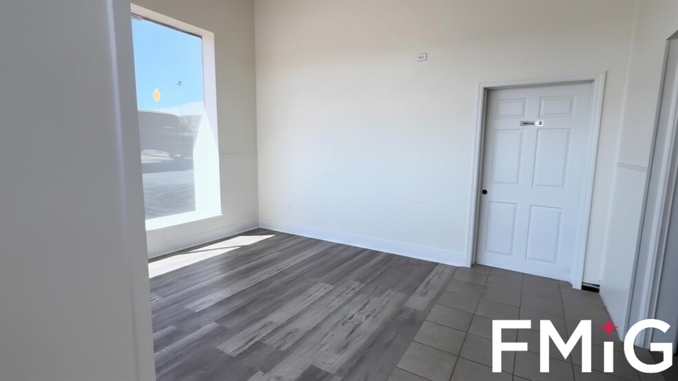 More Photos Of 101 E Cumming Ave, Opp Mixed Retail For Sale