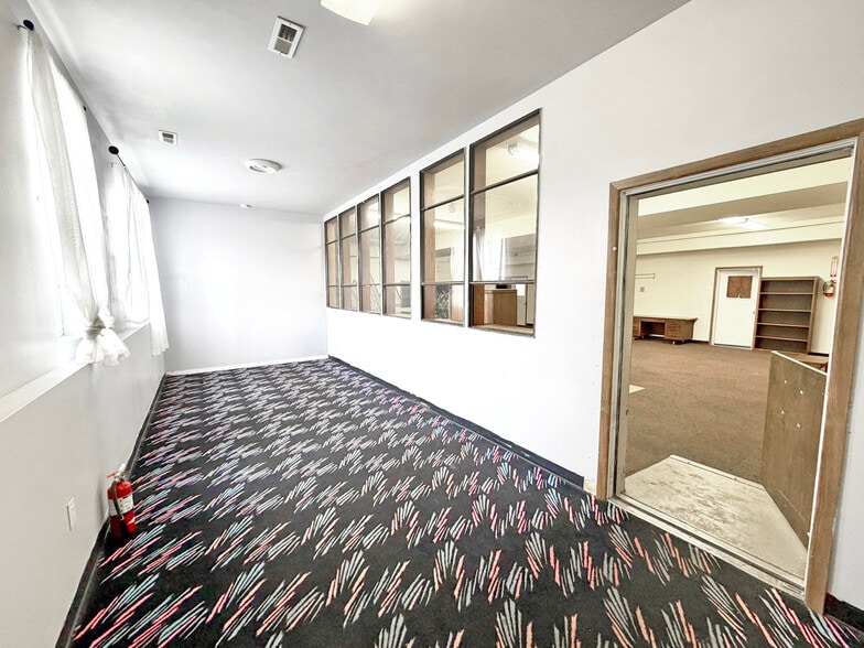 More Photos Of 4420 E Portland Ave, Tacoma Religious Facility For Sale