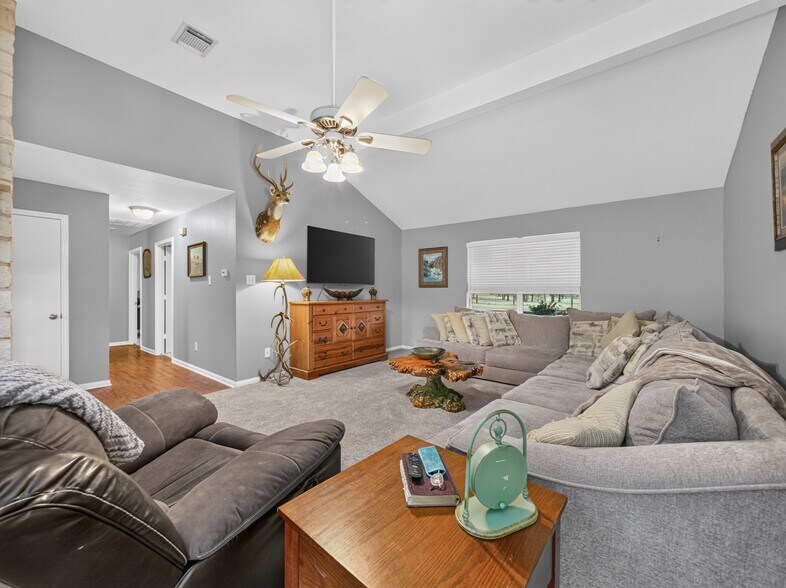 More Photos Of 1650 County Road 439, Thorndale Land For Sale