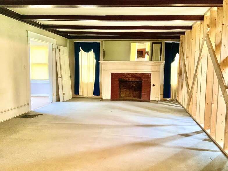 More Photos Of 1380 Route 44, Pleasant Valley Apartments For Sale