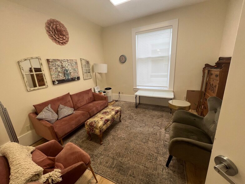 More Photos Of 301 E 3rd Ave, San Mateo Loft Creative Space For Lease