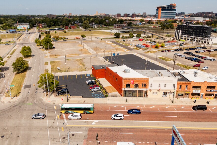 More Photos Of 1842-1846 Michigan Ave, Detroit Storefront Retail Office For Lease