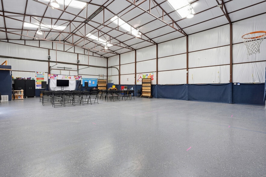 More Photos Of 342 SW Alsbury Blvd, Burleson Religious Facility For Sale