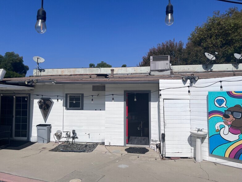 More Photos Of 5309 Comercio Way, Woodland Hills Loft Creative Space For Lease