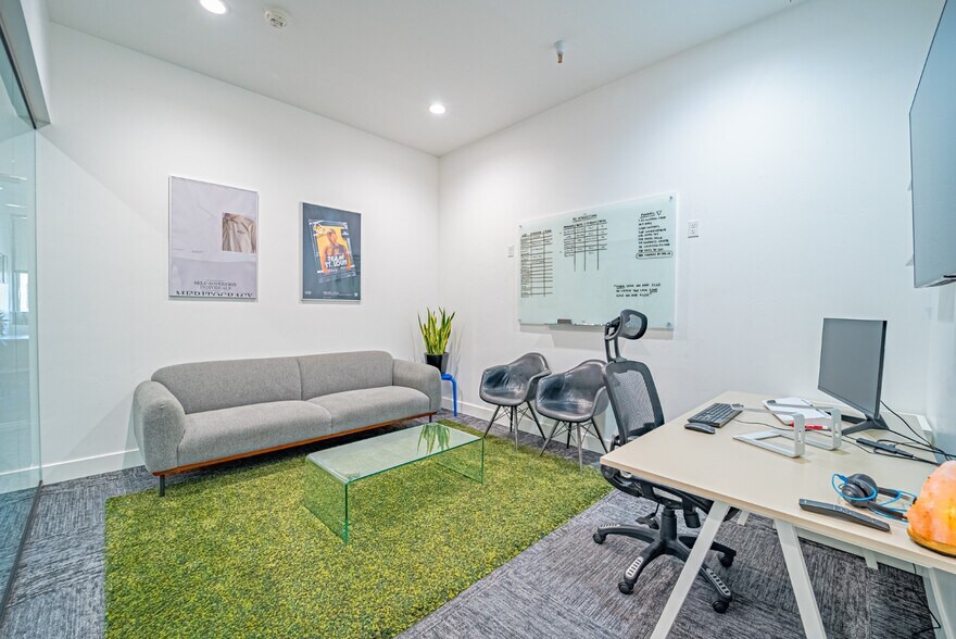 More Photos Of 32 S 1800 W, Lindon Warehouse For Lease