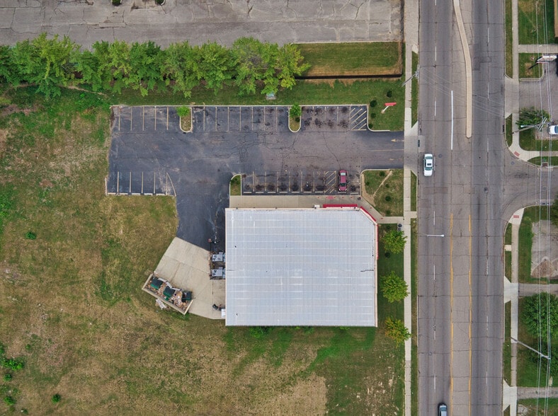 More Photos Of 1028 N Gettysburg Ave, Dayton Freestanding For Lease