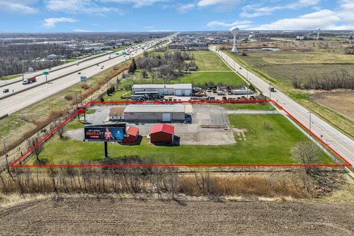 More Photos Of 6221 122nd Ave, Kenosha Warehouse For Lease