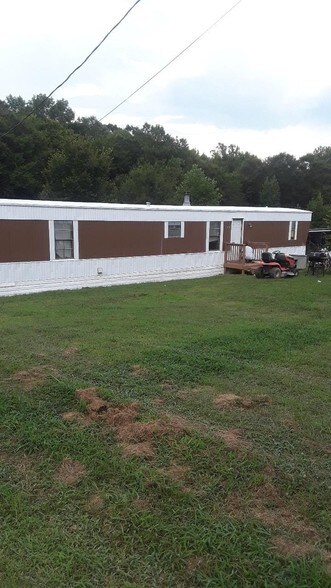 More Photos Of 1402 Burrell Rd, Clover Manufactured Housing Mobile Home Park For Sale