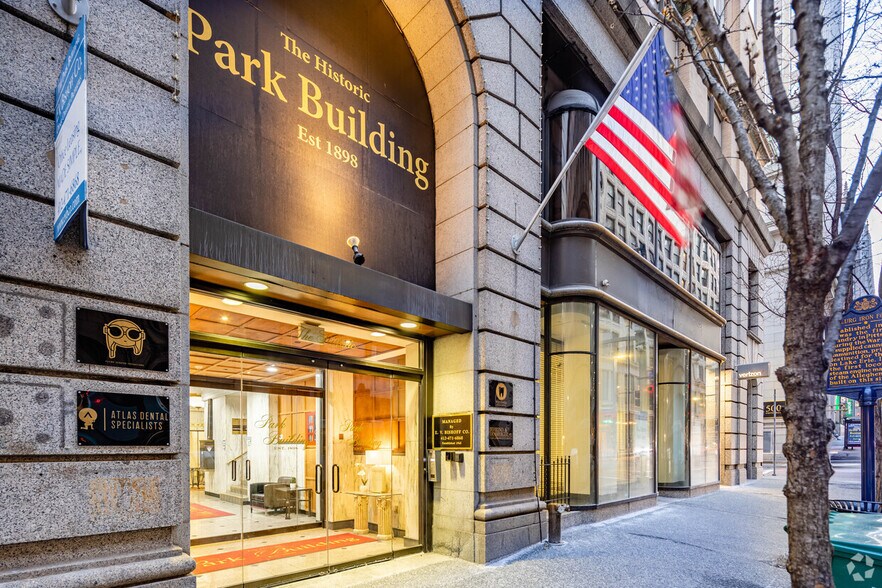 More Photos Of 351-355 5th Ave, Pittsburgh Office For Lease