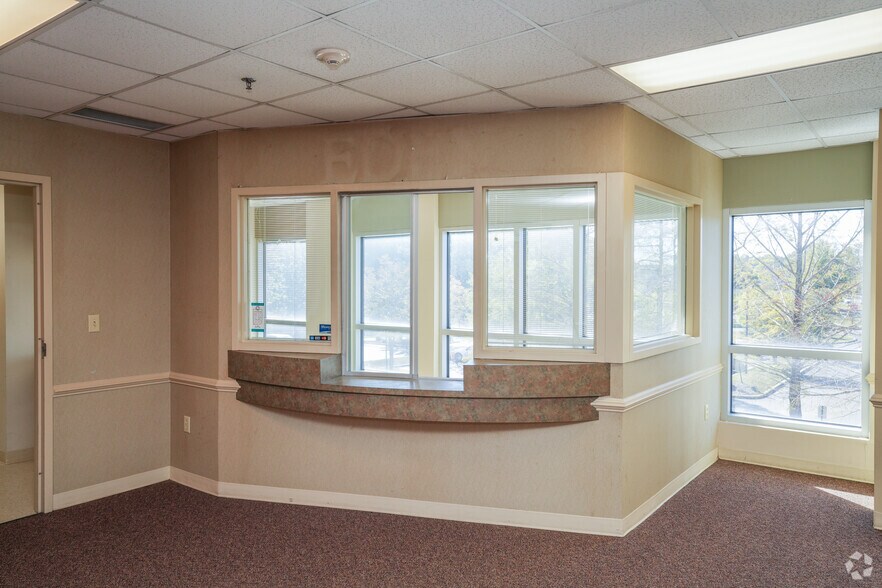 More Photos Of 39 Franklin Rd, Hattiesburg Medical For Lease