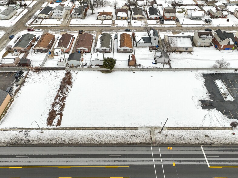 More Photos Of 30530 John R. Rd, Madison Heights Land For Sale