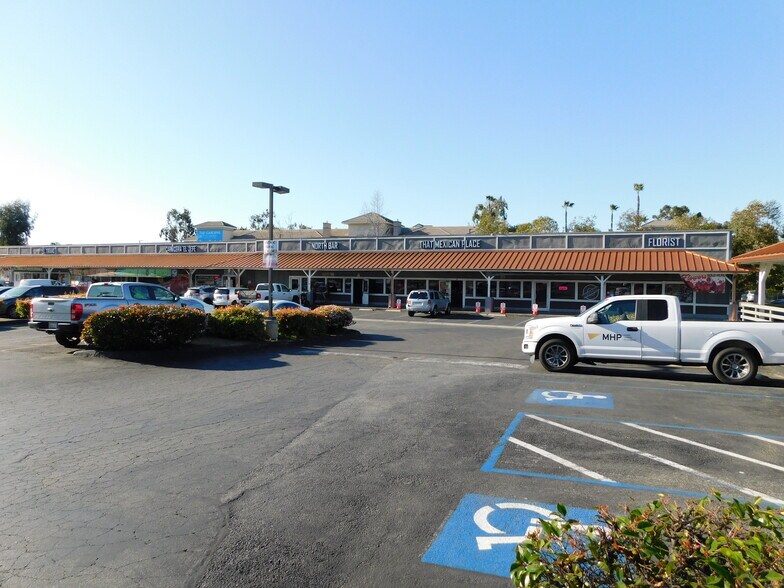 Primary Photo Of 200 W El Norte Pky, Escondido Unknown For Lease