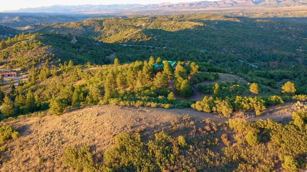 More Photos Of 2498 Silverado Ridge, Duck Creek Village Specialty For Sale