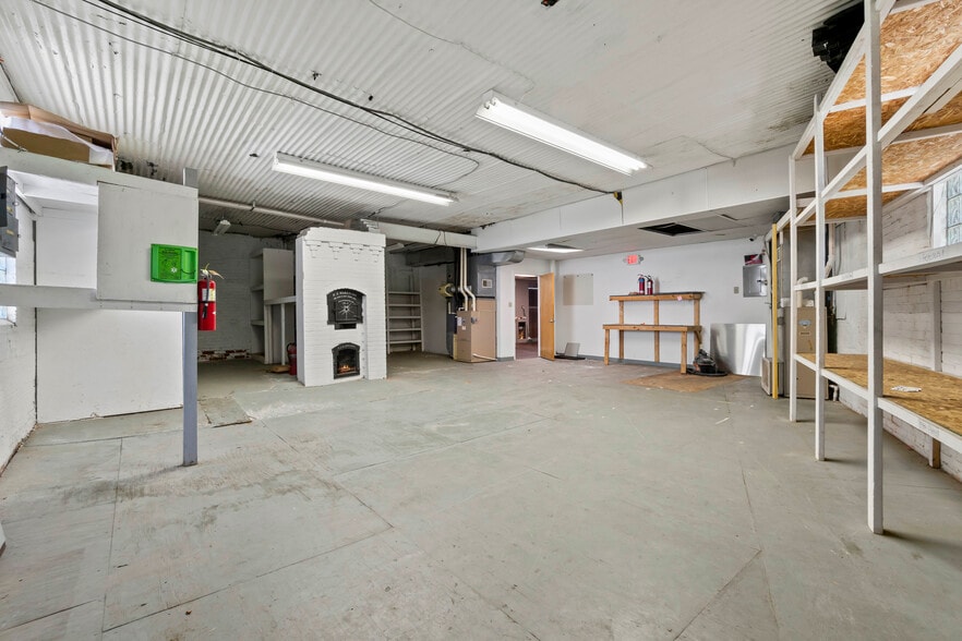 More Photos Of 101 Railroad Ave, Carnegie Warehouse For Sale