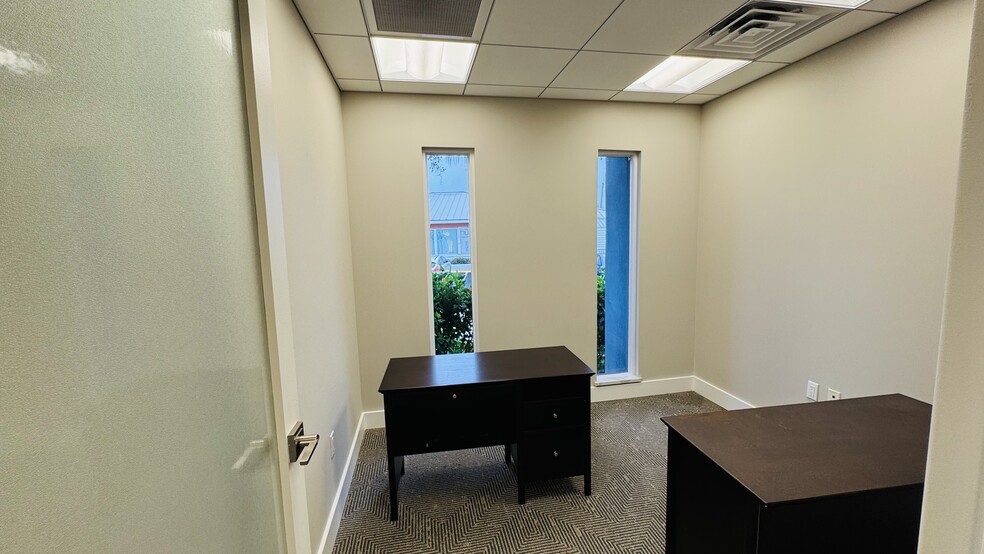 More Photos Of 730 S Atlantic Ave, Ormond Beach Office For Lease