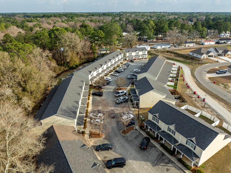 More Photos Of 615 Glade Fern Way, Tifton Apartments For Sale