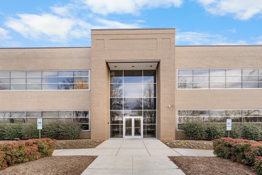 Primary Photo Of 4160 Piedmont Pky, Greensboro Office For Lease