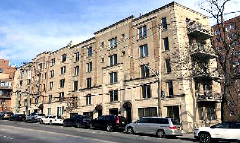 More Photos Of 3190 Riverdale Ave, Bronx Apartments For Sale