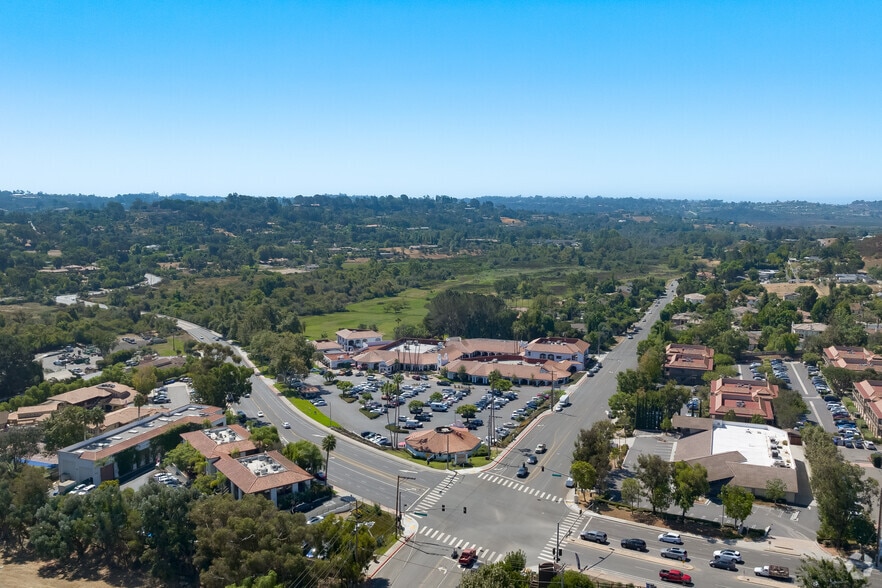 More Photos Of 162 S Rancho Santa Fe Rd, Encinitas Storefront Retail Office For Lease