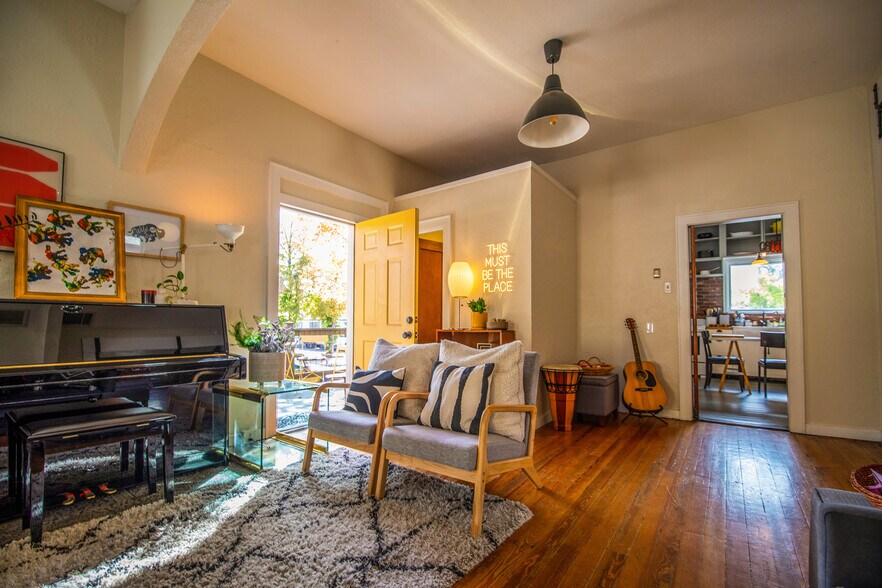 More Photos Of 100 W Cleveland St, Lafayette Loft Creative Space For Sale