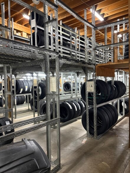 More Photos Of 349 Buttonwood St, Reading Flex For Sale