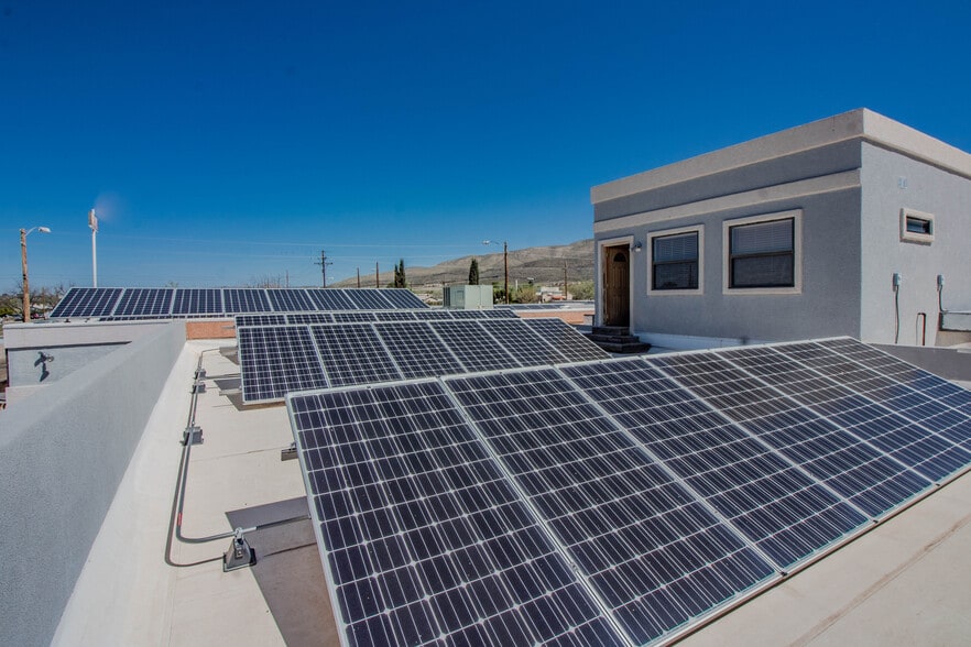 More Photos Of 2010 Pecan Dr, Alamogordo General Retail For Sale