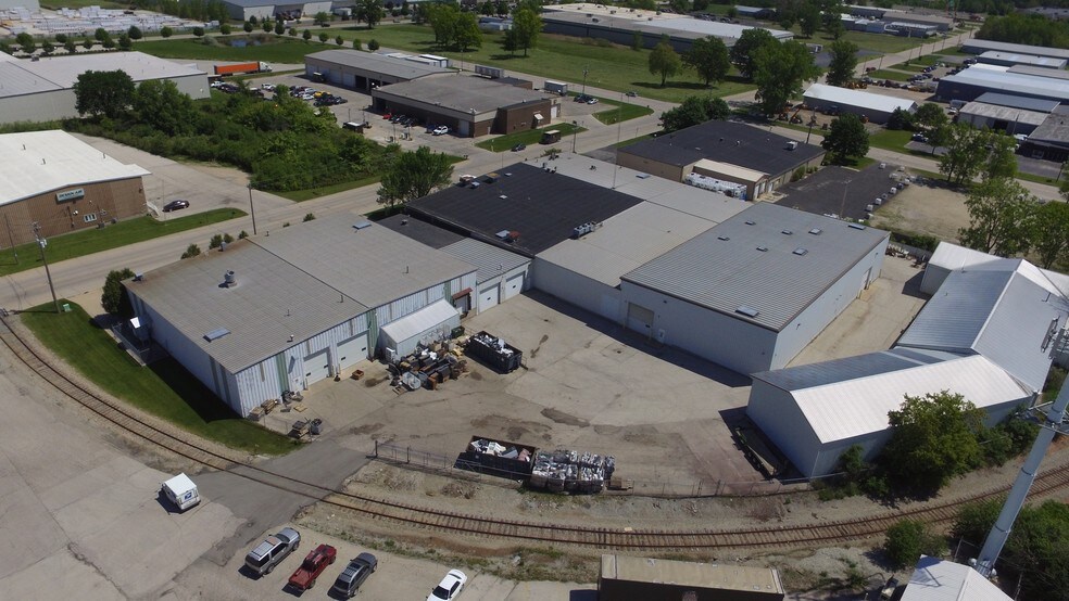 More Photos Of 2425 Hutson Rd, Green Bay Manufacturing For Sale